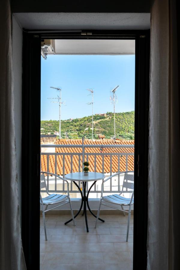 Hotel Sarikas Polychrono Exterior photo